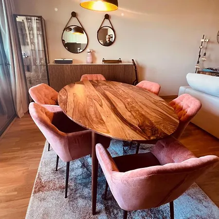 Apartment T2 Espacoso E Confortavel Em