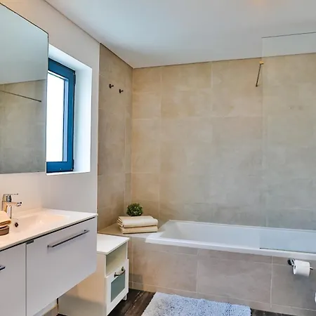 T2 Espacoso E Confortavel Em Apartment *