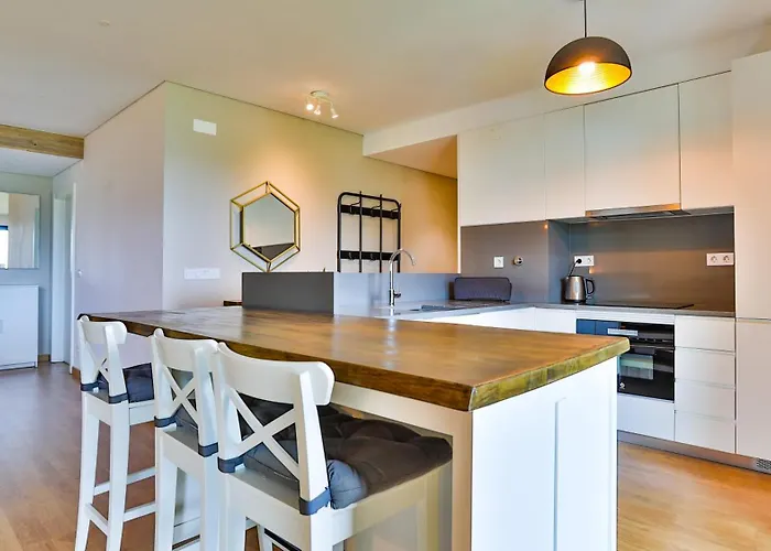 Apartman T2 Novo E Espacoso Em *