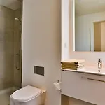 T2 Espaçoso E Confortável Em