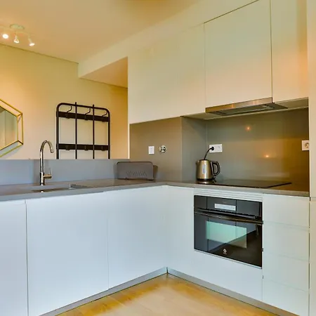 T2 Novo E Espacoso Em Apartamento Vilamoura