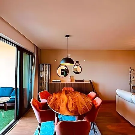 Διαμέρισμα T2 Espacoso E Confortavel Em